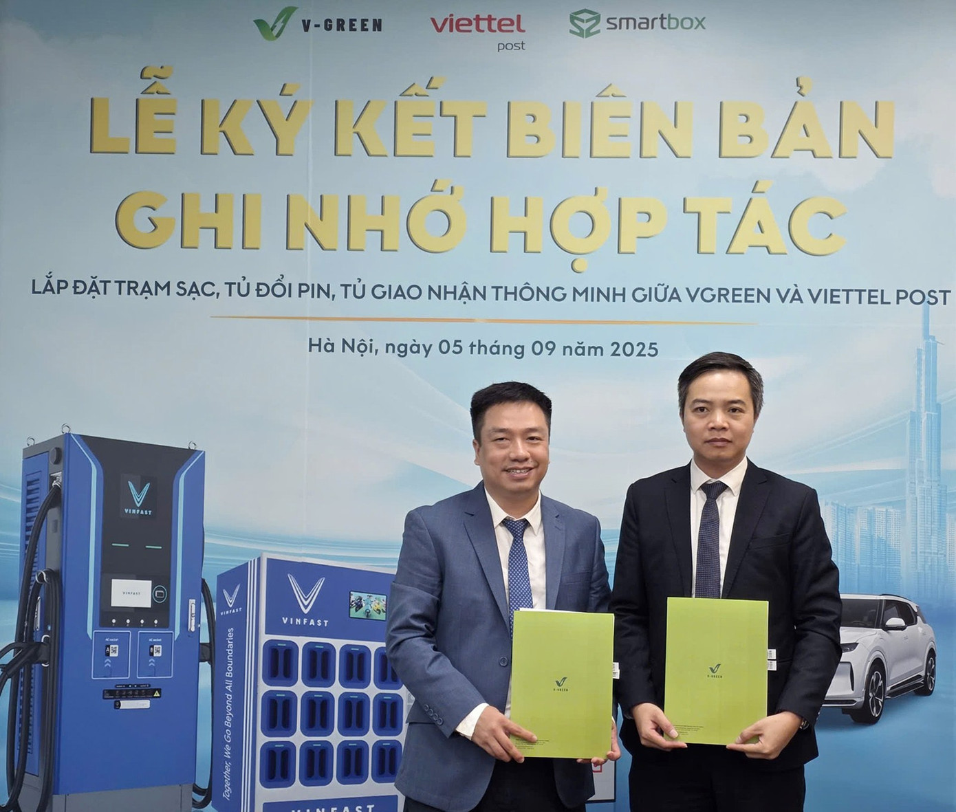Công ty Cổ phần Phát triển Trạm sạc Toàn cầu V-Green và Tổng Công ty Cổ phần Bưu chính Viettel (Viettel Post) vừa ký kết biên bản ghi nhớ hợp tác chiến lược