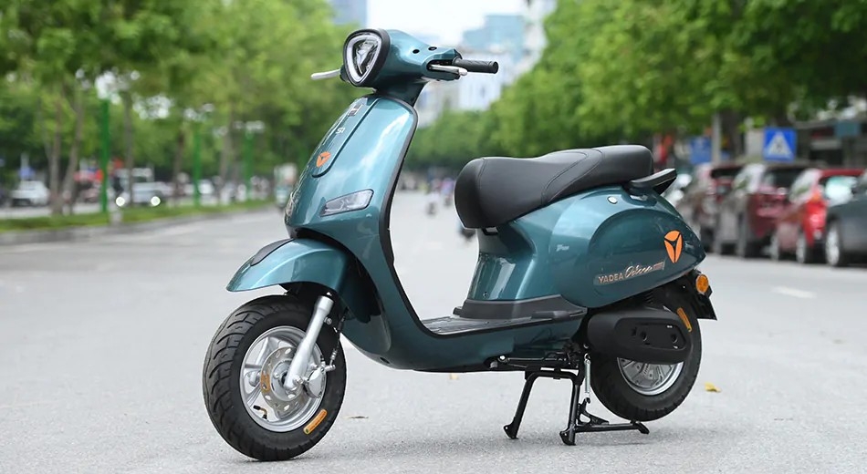 xe-may-dien-yadea-odora-s1-mau-xanh.jpg